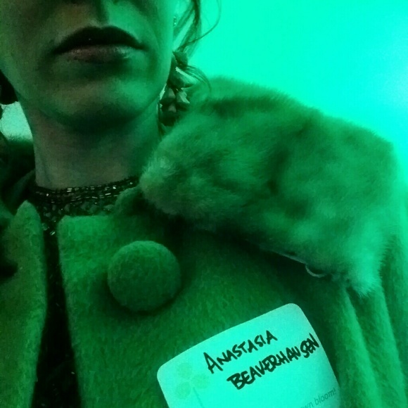 Meet your Posher, Bry - Picture 6 of 8